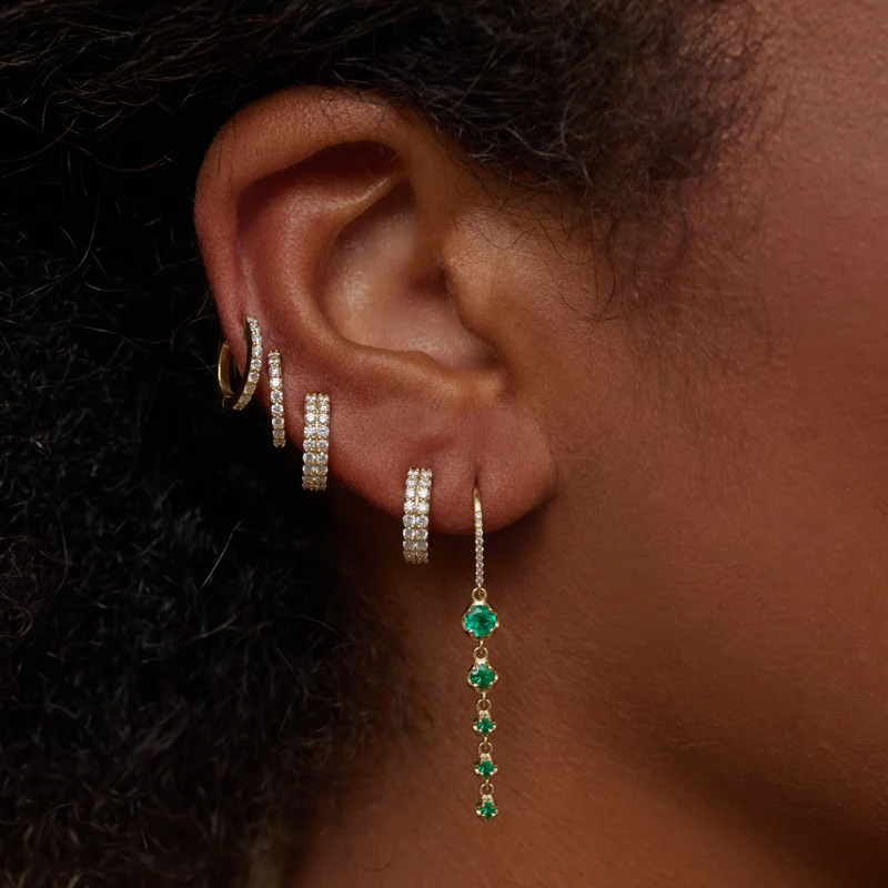 5 Graduated Illusion Set Emerald Earrings - Image 2