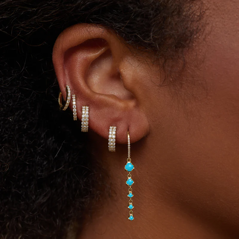 5 Graduated Illusion Set Turquoise Earrings - Image 2