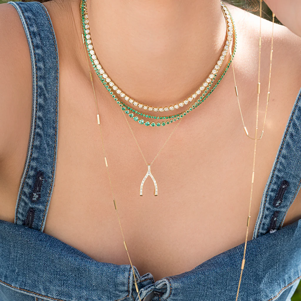 3-Prong Emerald Tennis Necklace - Image 4