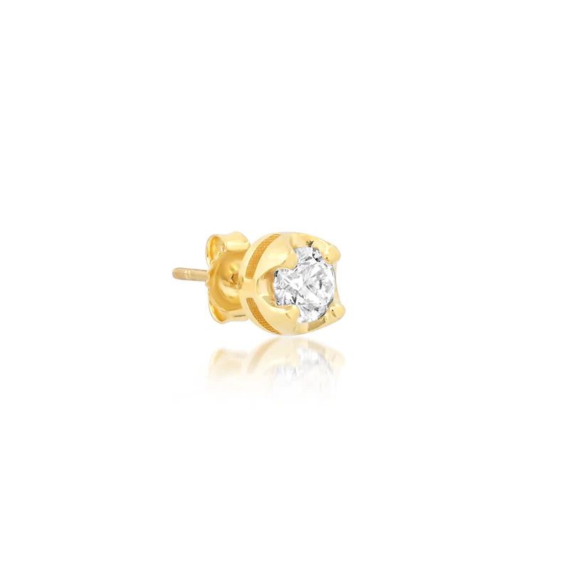 Single Medium Illusion Set Diamond Stud - Image 2