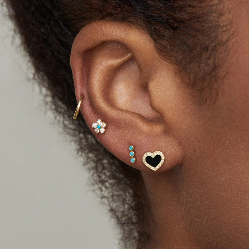 Onyx Inlay Heart Studs with Diamonds - Image 4