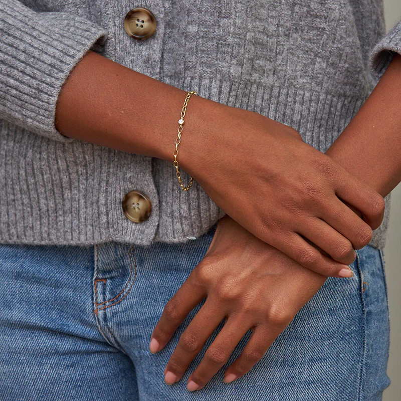 Small Edith Link Bracelet with Single Diamond Bezel Accent - Image 2